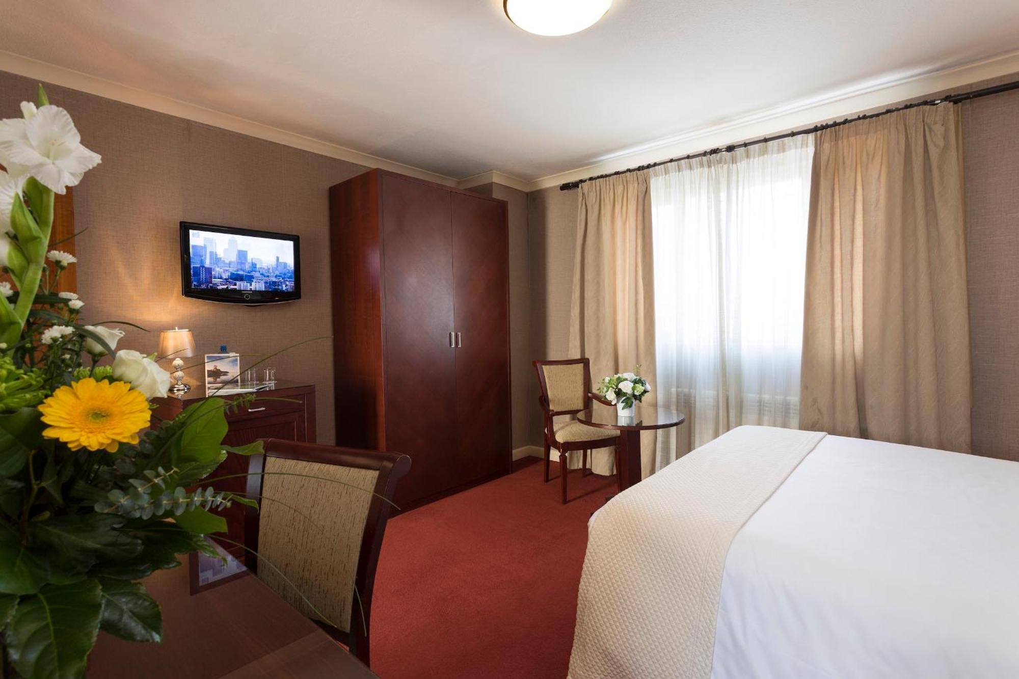 Hotel Savoy Saint Helier Jersey Exterior foto